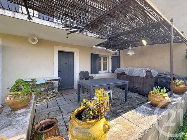 Maison &agrave; vendre - 7 pi&egrave;ces - 181,15 m2 - Arles - 13 - PROVENCE-ALPES-COTE-D-AZUR