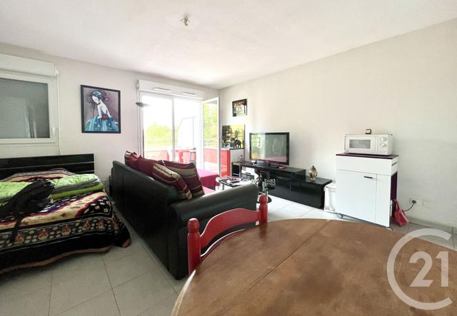 Appartement Studio &agrave; louer - 1 pi&egrave;ce - 33,39 m2 - Arles - 13 - PROVENCE-ALPES-COTE-D-AZUR