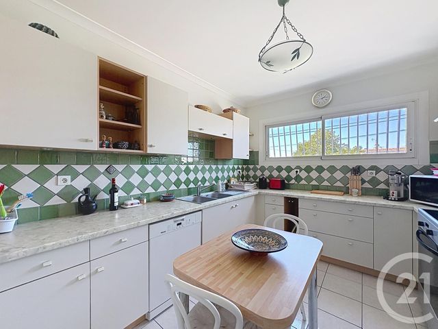Maison &agrave; vendre - 6 pi&egrave;ces - 121,10 m2 - Arles - 13 - PROVENCE-ALPES-COTE-D-AZUR