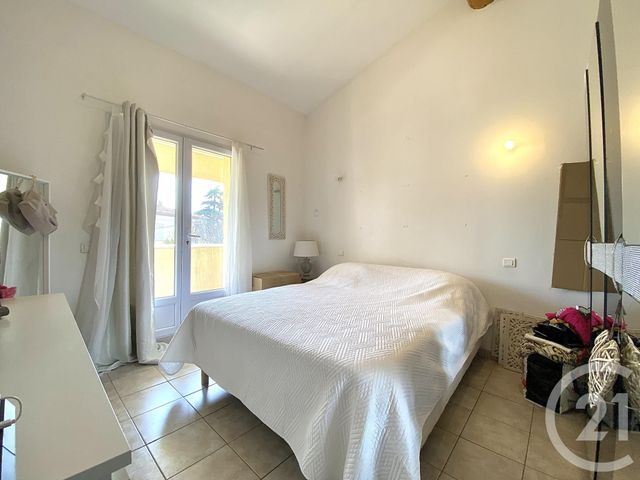 Maison &agrave; louer - 3 pi&egrave;ces - 59,65 m2 - Arles - 13 - PROVENCE-ALPES-COTE-D-AZUR