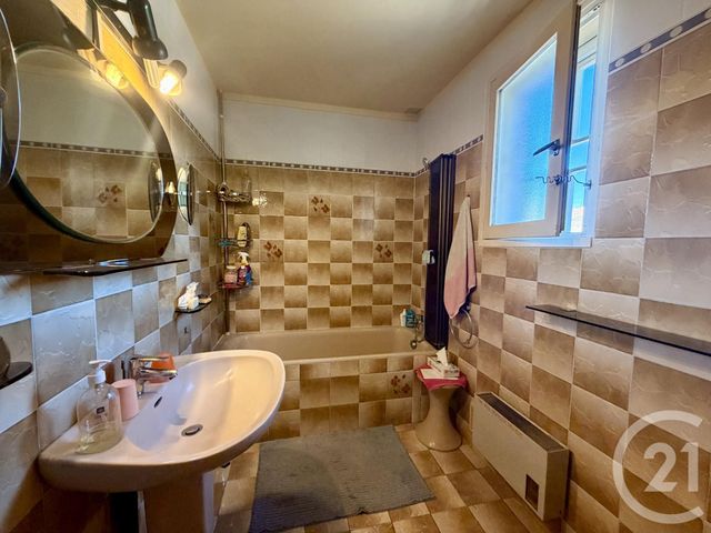 Maison &agrave; vendre - 5 pi&egrave;ces - 99,80 m2 - Arles - 13 - PROVENCE-ALPES-COTE-D-AZUR