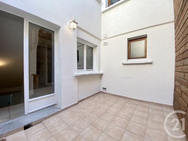 Maison &agrave; louer - 5 pi&egrave;ces - 120,37 m2 - Arles - 13 - PROVENCE-ALPES-COTE-D-AZUR