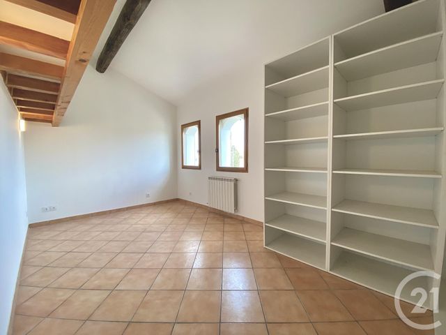 Maison &agrave; louer - 5 pi&egrave;ces - 120,37 m2 - Arles - 13 - PROVENCE-ALPES-COTE-D-AZUR