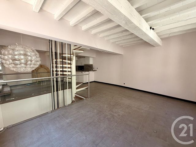 Maison &agrave; louer - 5 pi&egrave;ces - 123,30 m2 - Arles - 13 - PROVENCE-ALPES-COTE-D-AZUR