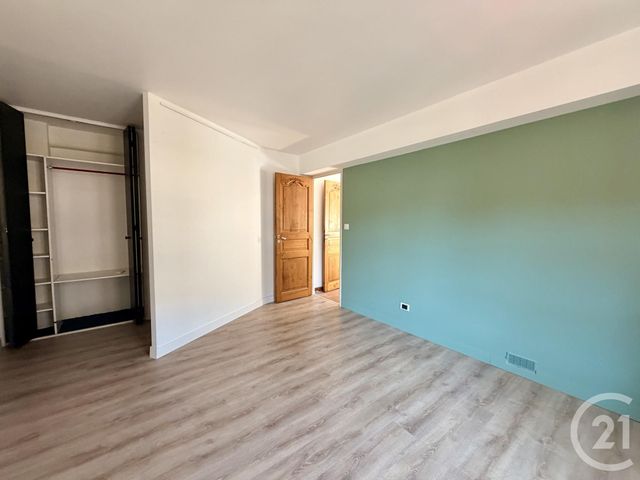 Maison &agrave; louer - 5 pi&egrave;ces - 123,30 m2 - Arles - 13 - PROVENCE-ALPES-COTE-D-AZUR
