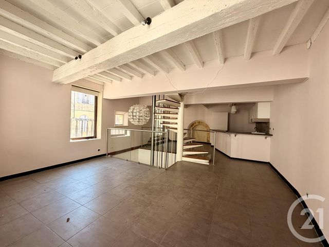 Maison &agrave; louer - 5 pi&egrave;ces - 123,30 m2 - Arles - 13 - PROVENCE-ALPES-COTE-D-AZUR