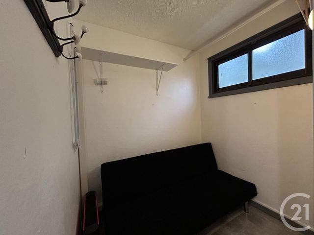 Appartement Studio &agrave; louer - 1 pi&egrave;ce - 28,02 m2 - Arles - 13 - PROVENCE-ALPES-COTE-D-AZUR