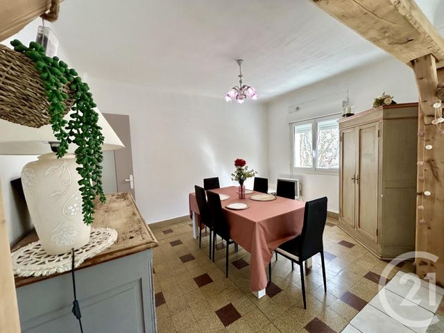 Appartement T4 &agrave; louer - 4 pi&egrave;ces - 76,74 m2 - Arles - 13 - PROVENCE-ALPES-COTE-D-AZUR