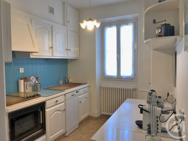 Appartement T3 &agrave; louer - 3 pi&egrave;ces - 50 m2 - Avignon - 84 - PROVENCE-ALPES-COTE-D-AZUR