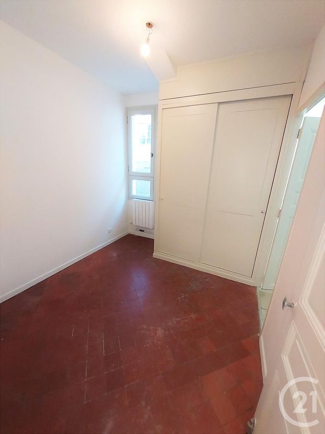 Appartement T2 &agrave; louer - 2 pi&egrave;ces - 38 m2 - Avignon - 84 - PROVENCE-ALPES-COTE-D-AZUR