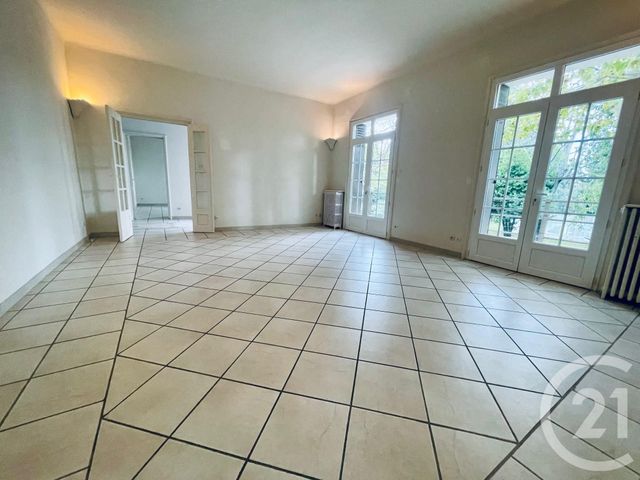 Maison à vendre - 7 pièces - 256 m2 - Villeneuve Les Avignon - 30 - LANGUEDOC-ROUSSILLON