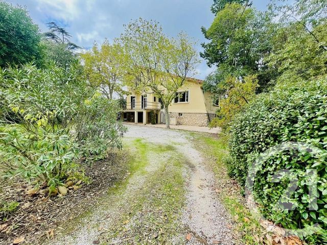 Maison à vendre - 7 pièces - 256 m2 - Villeneuve Les Avignon - 30 - LANGUEDOC-ROUSSILLON