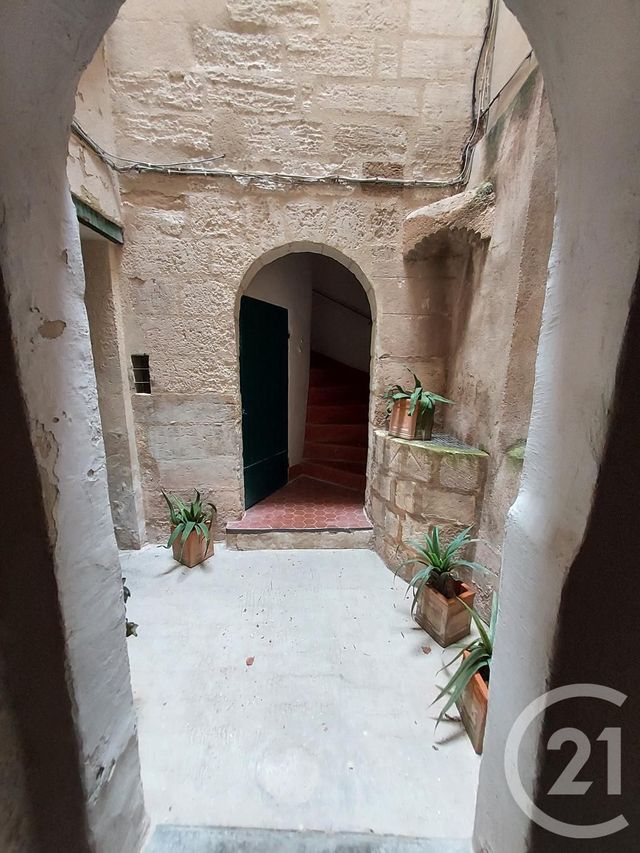Appartement T2 &agrave; louer - 2 pi&egrave;ces - 27,70 m2 - Avignon - 84 - PROVENCE-ALPES-COTE-D-AZUR