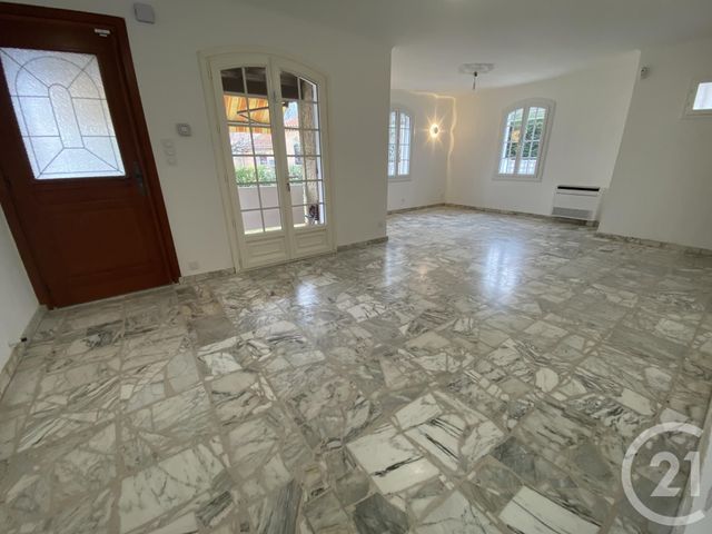 Maison &agrave; louer - 4 pi&egrave;ces - 96,28 m2 - Les Angles - 30 - LANGUEDOC-ROUSSILLON