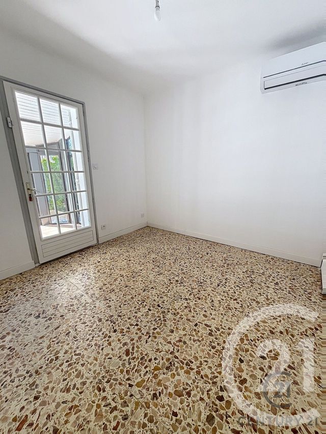 Maison &agrave; louer - 4 pi&egrave;ces - 96,28 m2 - Les Angles - 30 - LANGUEDOC-ROUSSILLON