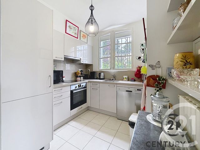 Maison à vendre - 5 pièces - 110 m2 - Villeneuve Les Avignon - 30 - LANGUEDOC-ROUSSILLON