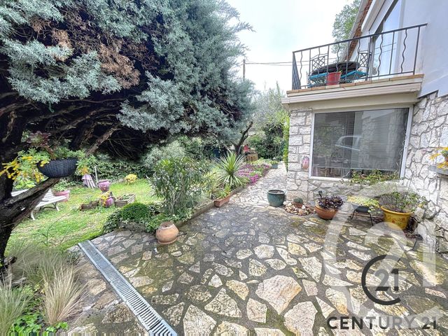 Maison à vendre - 5 pièces - 110 m2 - Villeneuve Les Avignon - 30 - LANGUEDOC-ROUSSILLON