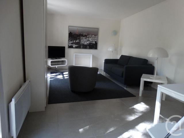 Appartement Studio à louer - 1 pièce - 31 m2 - Avignon - 84 - PROVENCE-ALPES-COTE-D-AZUR