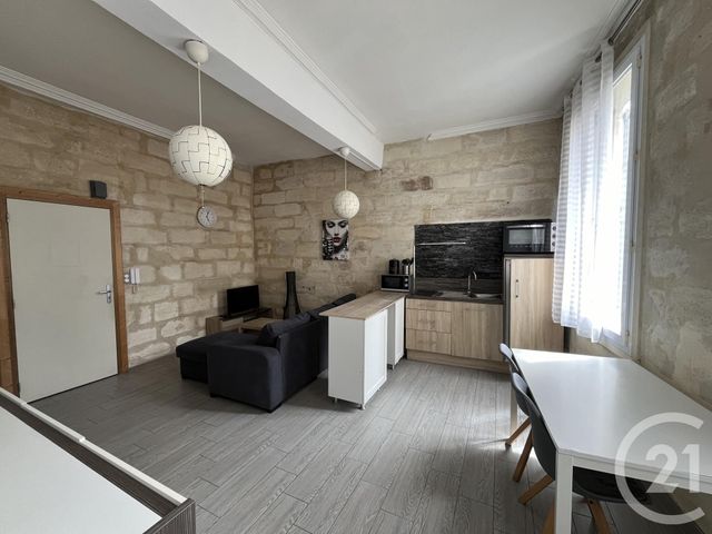 Appartement Studio à louer - 1 pièce - 34 m2 - Avignon - 84 - PROVENCE-ALPES-COTE-D-AZUR
