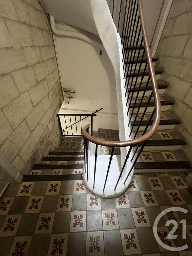 Appartement Studio à louer - 1 pièce - 34 m2 - Avignon - 84 - PROVENCE-ALPES-COTE-D-AZUR