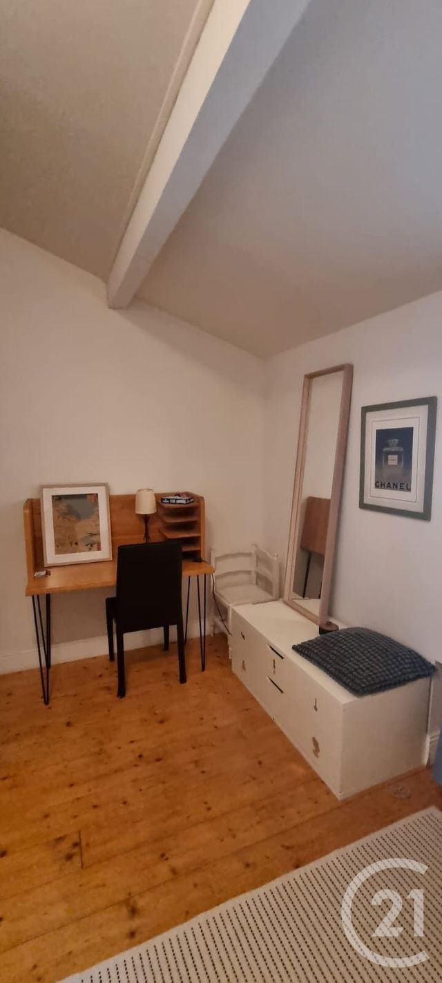 Appartement F4 à louer - 4 pièces - 75 m2 - Avignon - 84 - PROVENCE-ALPES-COTE-D-AZUR