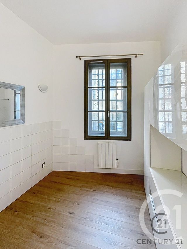 Appartement T1 &agrave; louer - 1 pi&egrave;ce - 20 m2 - Avignon - 84 - PROVENCE-ALPES-COTE-D-AZUR
