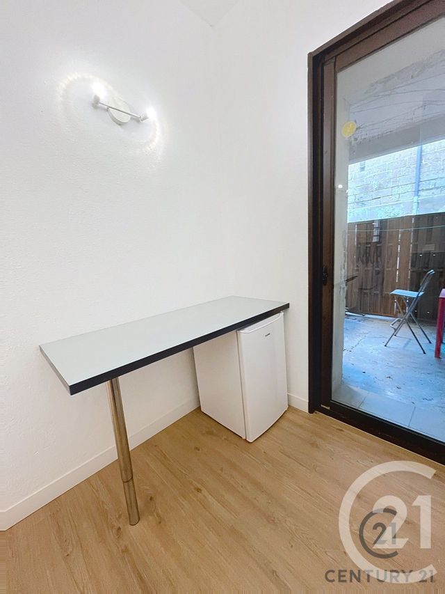 Appartement T1 &agrave; louer - 1 pi&egrave;ce - 20 m2 - Avignon - 84 - PROVENCE-ALPES-COTE-D-AZUR