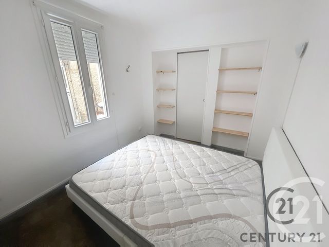 Appartement Studio &agrave; louer - 1 pi&egrave;ce - 24,32 m2 - Villeneuve Les Avignon - 30 - LANGUEDOC-ROUSSILLON