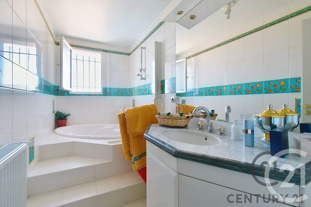 Maison &agrave; vendre - 4 pi&egrave;ces - 128 m2 - Villeneuve Les Avignon - 30 - LANGUEDOC-ROUSSILLON