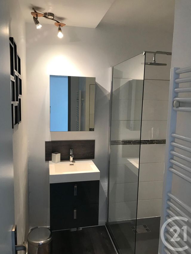 Appartement F3 à louer - 4 pièces - 68 m2 - Avignon - 84 - PROVENCE-ALPES-COTE-D-AZUR