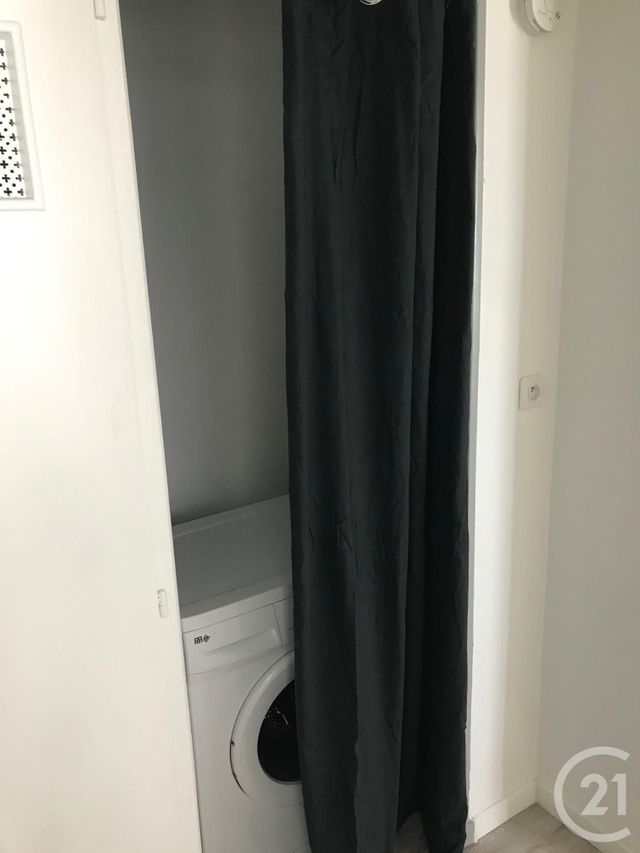 Appartement F3 à louer - 4 pièces - 68 m2 - Avignon - 84 - PROVENCE-ALPES-COTE-D-AZUR