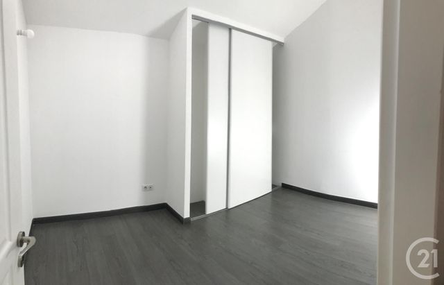 Appartement à louer - 3 pièces - 48 m2 - Avignon - 84 - PROVENCE-ALPES-COTE-D-AZUR