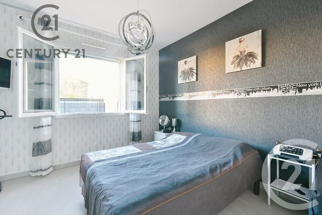 Maison à vendre - 5 pièces - 110 m2 - St Laurent Des Arbres - 30 - LANGUEDOC-ROUSSILLON