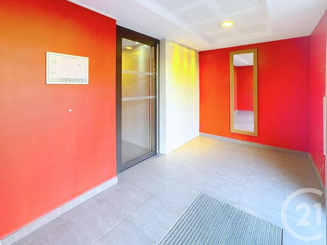 Appartement F3 &agrave; vendre - 3 pi&egrave;ces - 65,71 m2 - Avignon - 84 - PROVENCE-ALPES-COTE-D-AZUR
