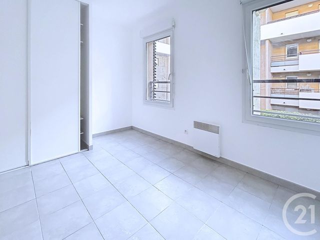 Appartement F3 &agrave; vendre - 3 pi&egrave;ces - 65,71 m2 - Avignon - 84 - PROVENCE-ALPES-COTE-D-AZUR