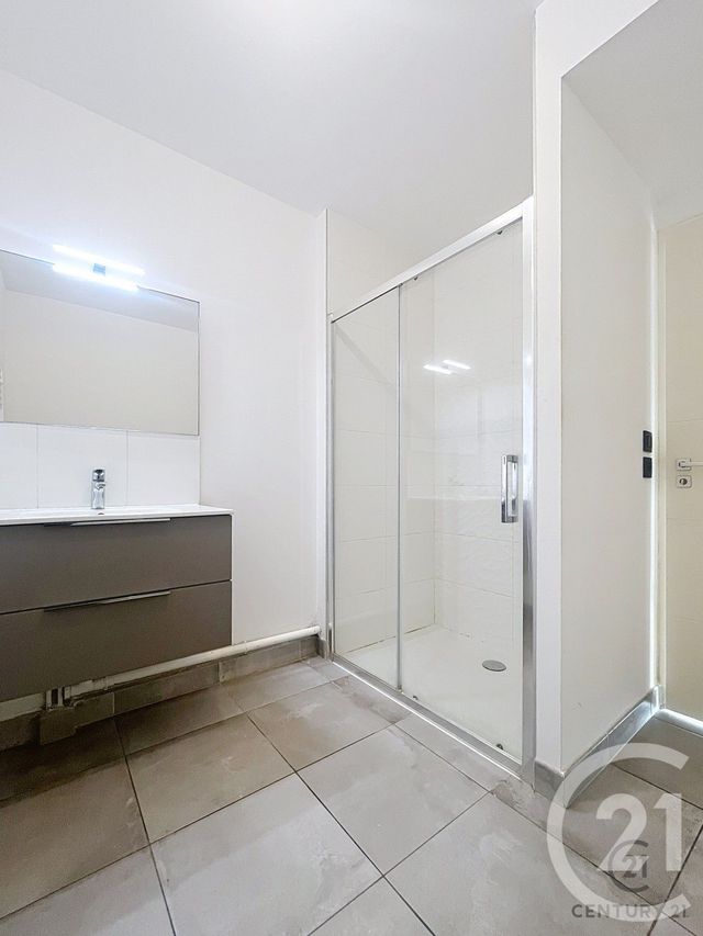 Appartement F2 &agrave; louer - 2 pi&egrave;ces - 45,40 m2 - Avignon - 84 - PROVENCE-ALPES-COTE-D-AZUR