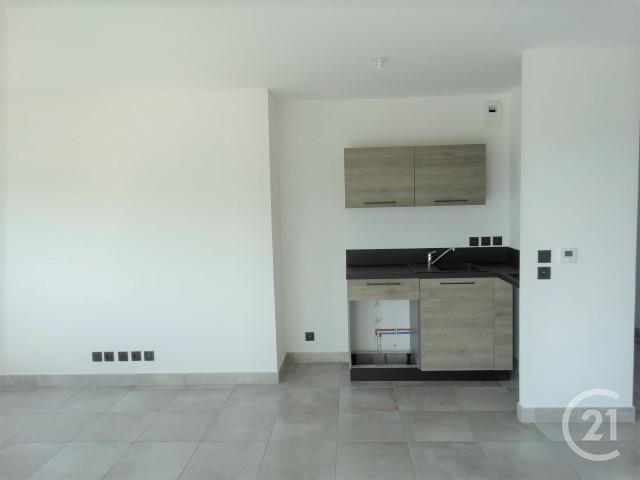 Appartement F2 à louer - 2 pièces - 45,40 m2 - Avignon - 84 - PROVENCE-ALPES-COTE-D-AZUR