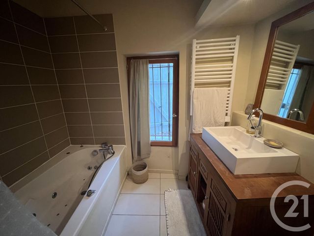 Maison &agrave; louer - 3 pi&egrave;ces - 78 m2 - Villeneuve Les Avignon - 30 - LANGUEDOC-ROUSSILLON