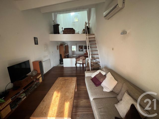 Maison &agrave; louer - 3 pi&egrave;ces - 78 m2 - Villeneuve Les Avignon - 30 - LANGUEDOC-ROUSSILLON