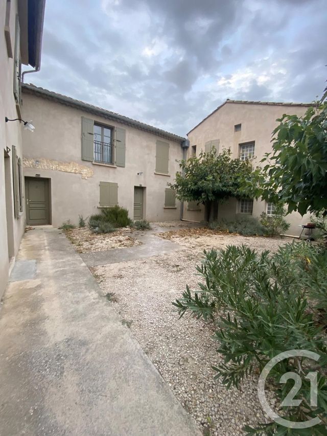 Appartement F2 &agrave; louer - 2 pi&egrave;ces - 41,43 m2 - Villeneuve Les Avignon - 30 - LANGUEDOC-ROUSSILLON
