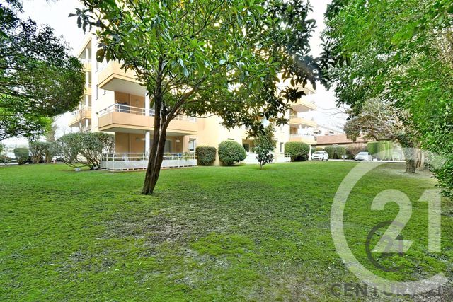 Appartement F3 &agrave; vendre - 3 pi&egrave;ces - 66 m2 - Avignon - 84 - PROVENCE-ALPES-COTE-D-AZUR