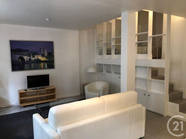 Appartement F1 &agrave; louer - 2 pi&egrave;ces - 41 m2 - Avignon - 84 - PROVENCE-ALPES-COTE-D-AZUR