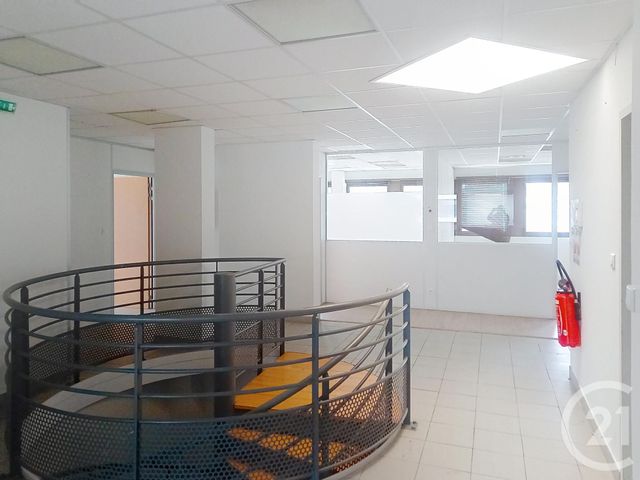 Appartement &agrave; louer - 10 pi&egrave;ces - 272 m2 - Avignon - 84 - PROVENCE-ALPES-COTE-D-AZUR