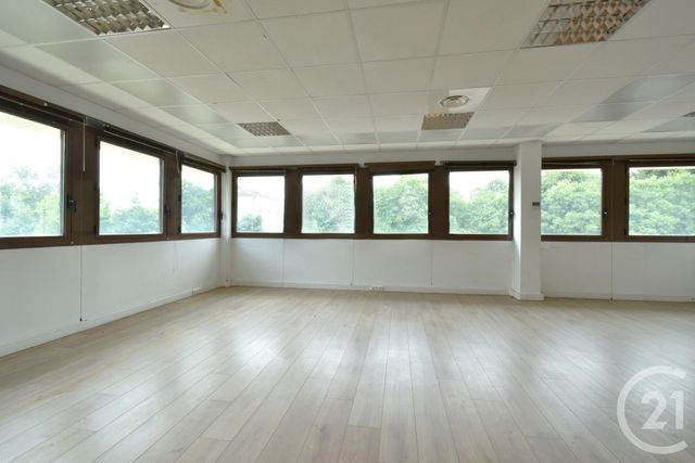 Appartement &agrave; louer - 10 pi&egrave;ces - 272 m2 - Avignon - 84 - PROVENCE-ALPES-COTE-D-AZUR