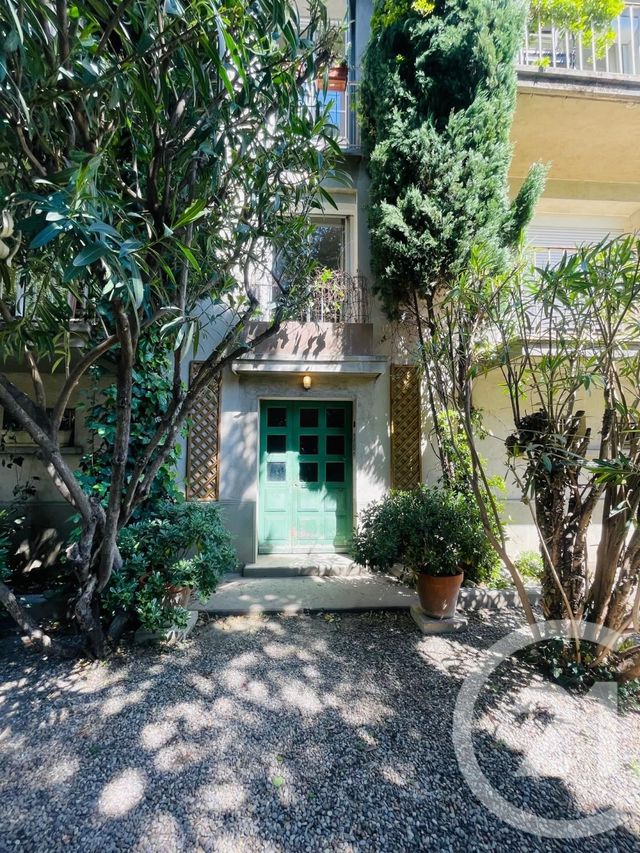 Appartement F3 &agrave; louer - 3 pi&egrave;ces - 73,85 m2 - Avignon - 84 - PROVENCE-ALPES-COTE-D-AZUR