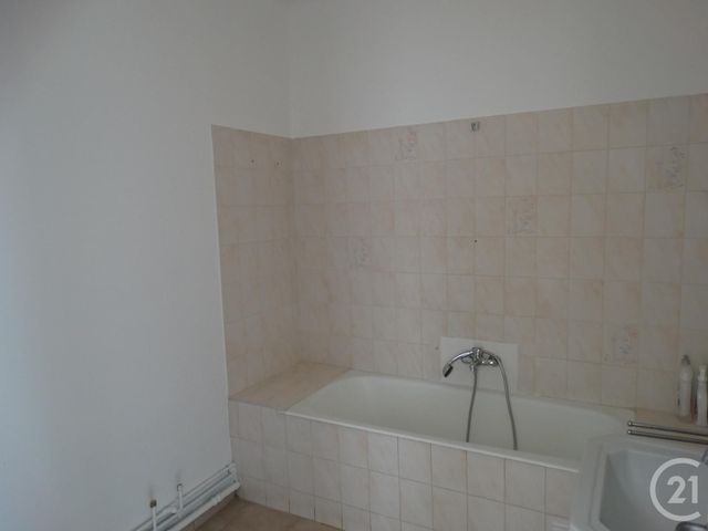Appartement F3 &agrave; louer - 3 pi&egrave;ces - 73,85 m2 - Avignon - 84 - PROVENCE-ALPES-COTE-D-AZUR