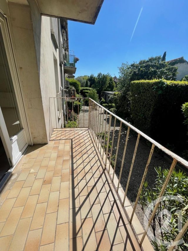Appartement F3 &agrave; louer - 3 pi&egrave;ces - 73,85 m2 - Avignon - 84 - PROVENCE-ALPES-COTE-D-AZUR