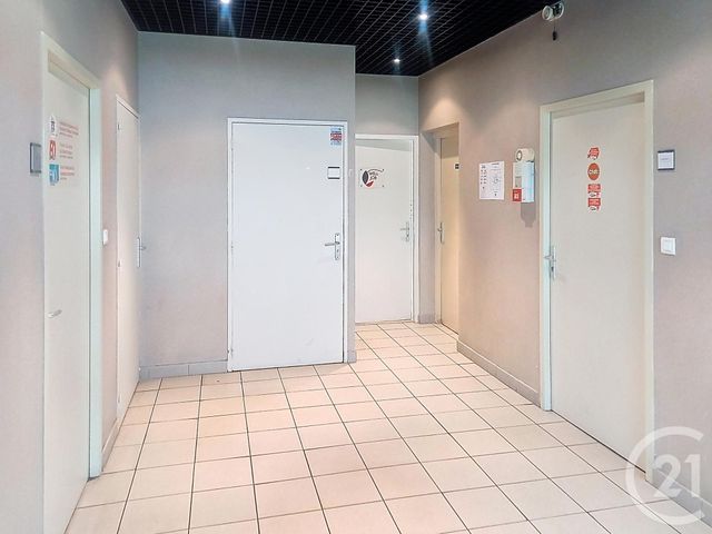 Bureaux à louer - 25.0 m2 - 84 - Vaucluse