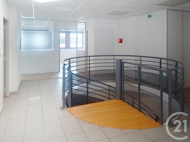 Bureaux à louer - 25.0 m2 - 84 - Vaucluse