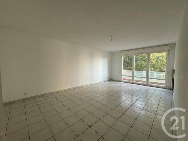 Appartement F3 &agrave; louer - 3 pi&egrave;ces - 74 m2 - Les Angles - 30 - LANGUEDOC-ROUSSILLON